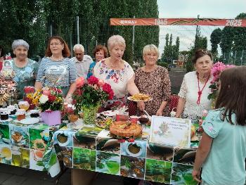 Приняли участие в фестиваль русского чая "У самовара"