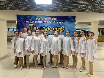 От души поздравляем наших юных танцоров.