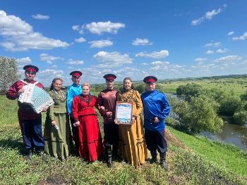 В живописном селе Ижеславль Рязанской области прошёл Xl Межрегиональный конкурс- фестиваль традиционной казачьей культуры "Весело да громко казаки поют".