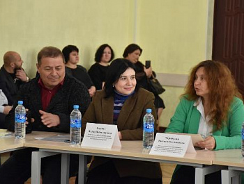 В рамках проекта «Коллаборация Домов дружбы Воронежской области» в Районном Дворце культуры состоялся культурный интенсив «Территория дружбы». 