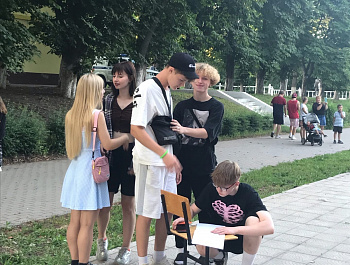 Танцуй, пока молодой))